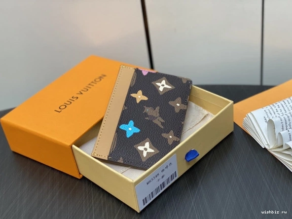 WIS VUITTON HOLDER-11*7*0.5cm CARD LOUIS 0305